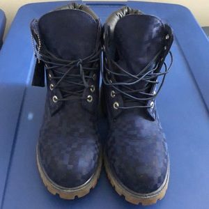 Digital Blue Timberlands